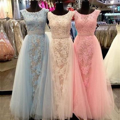 2017 Tulle Long Prom Dresses,scoop Applique Beaded..